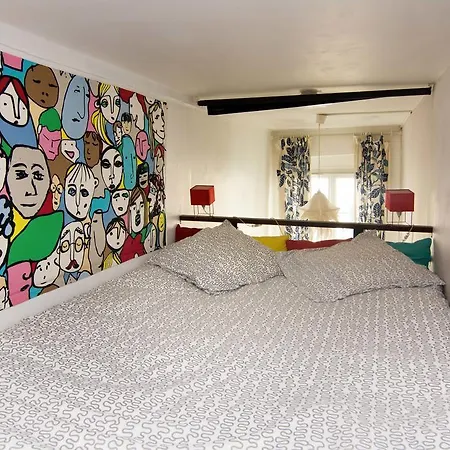 Appartement Colored Chatelet Parijs